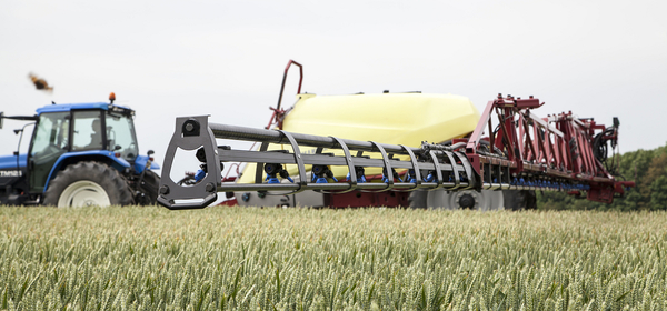 Trailed sprayer Hardi Navigator