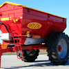 Trailed fertilizer spreader with ISOBUS Bredal F8